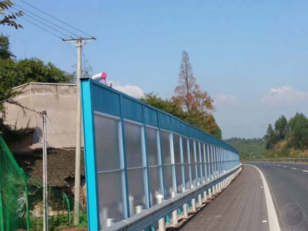 高速公路隔声屏